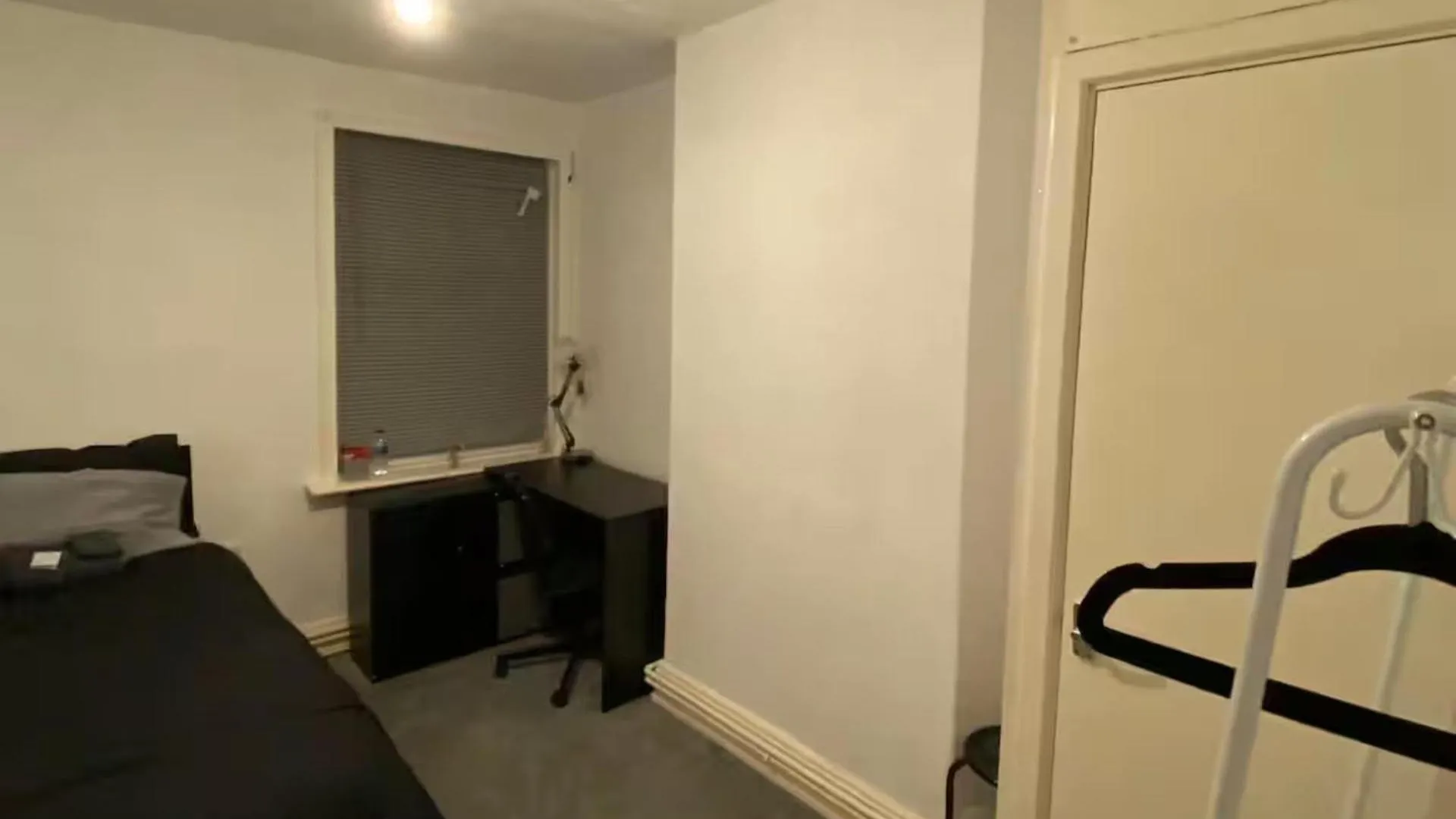 Cosy 2 Bed House - Sleeps 3 Parking & Garden Villa Nottingham